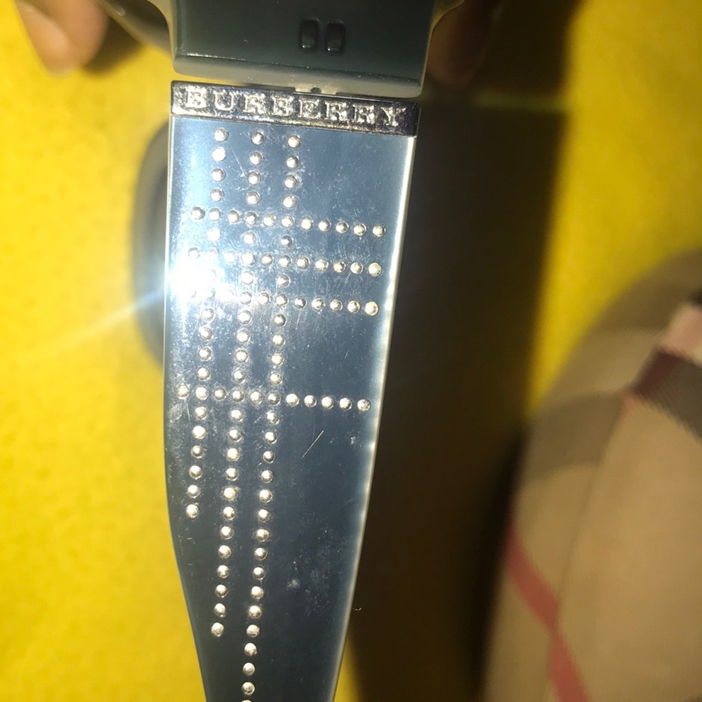 Authentic Blue Burberry Sunglasses - Picture 3 of 5